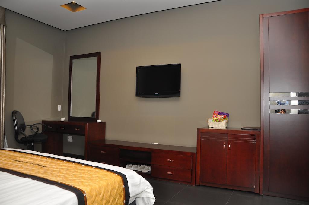 Monte Carlo Hotel Hai Phong Room photo