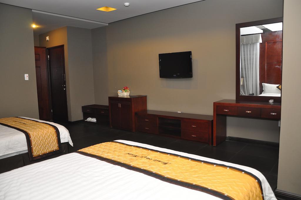 Monte Carlo Hotel Hai Phong Room photo