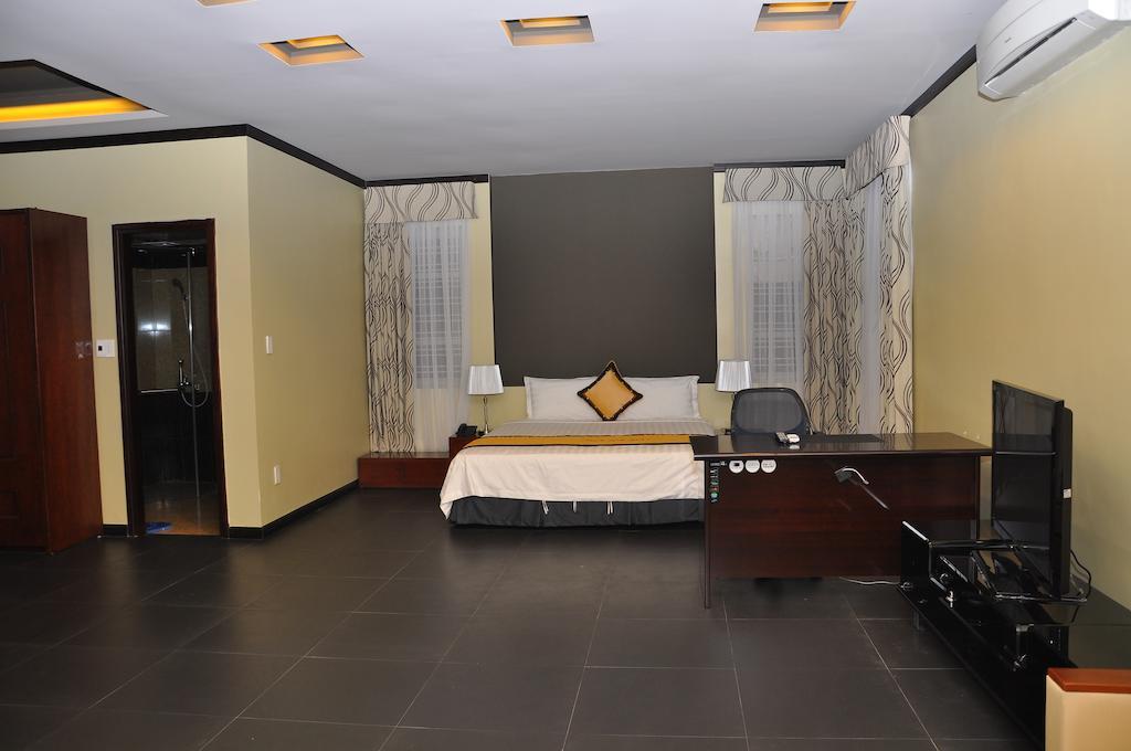 Monte Carlo Hotel Hai Phong Exterior photo